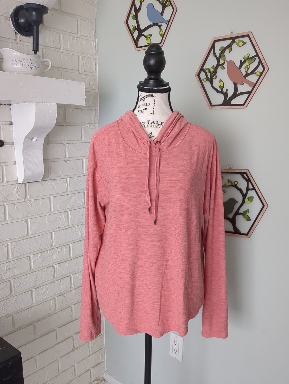 **3/$10** Old Navy Active Top Size Medium